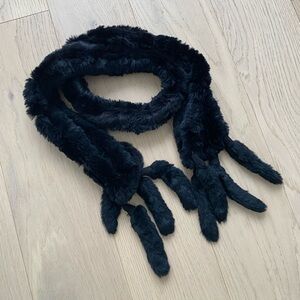 Luxurious Black vintage fur Scarf with Tassels
